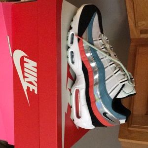Size 11 nike air max 95
